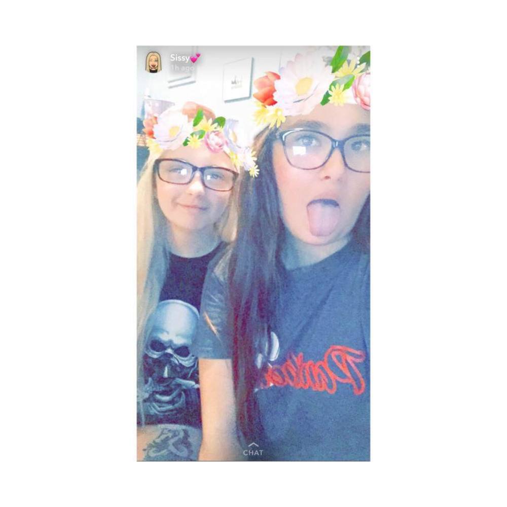 Meet your Posher, Alora